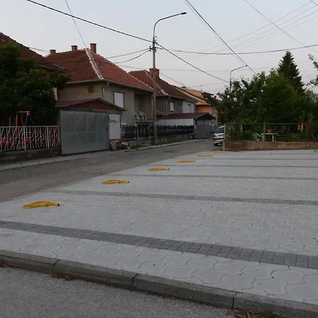 9 Jagodina