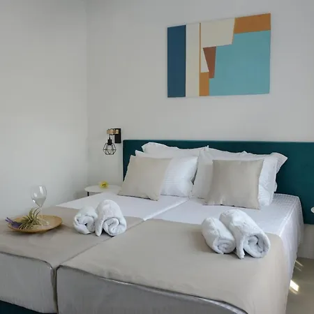 Apartment 9 *