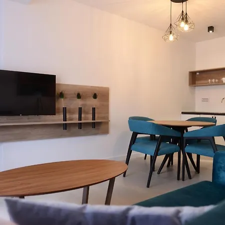 9 * Jagodina