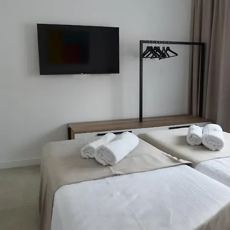 9 Apartment *