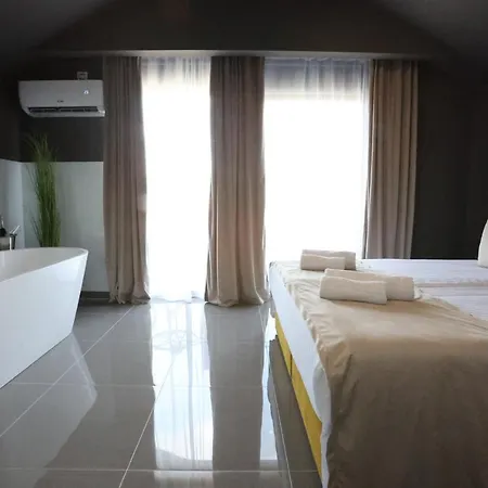 Apartment 9